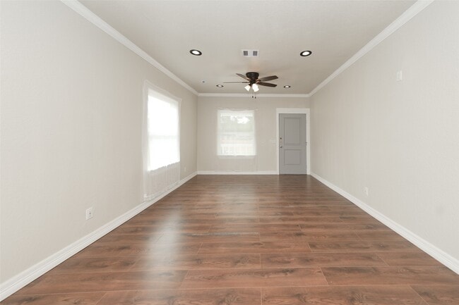 property at 9305 Kentshire Dr