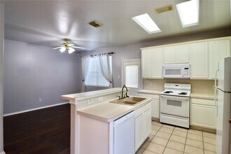 14306 Melody Glen Ln in Houston, TX - Building Photo - Building Photo