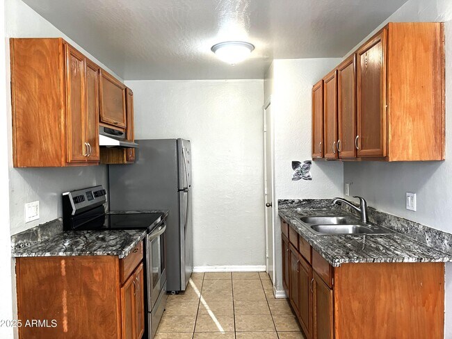 4121 E Moreland St in Phoenix, AZ - Building Photo - Building Photo