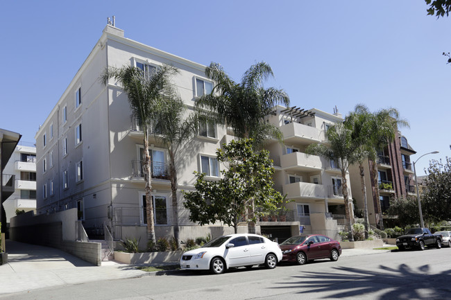 1920 Malcolm Ave in Los Angeles, CA - Building Photo - Building Photo