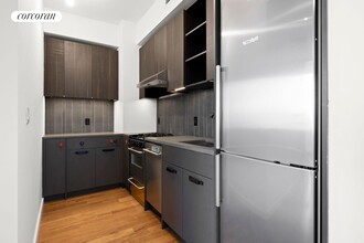 54 Noll St in Brooklyn, NY - Building Photo - Building Photo