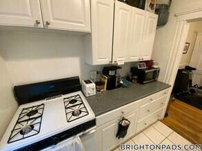 10 Lothian Rd, Unit 10 in Boston, MA - Building Photo - Building Photo