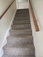 96 Portland Ave in Redding, CT - Building Photo - Building Photo