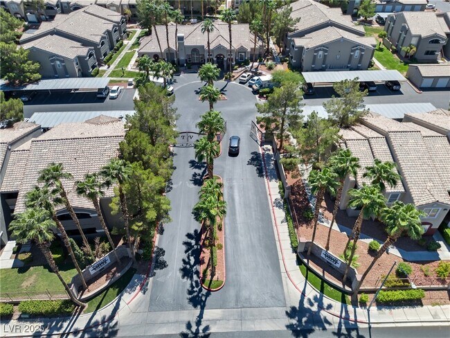 property at 5055 W Hacienda Ave