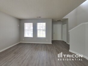 7360 Old Chapel in College Park, GA - Building Photo - Building Photo