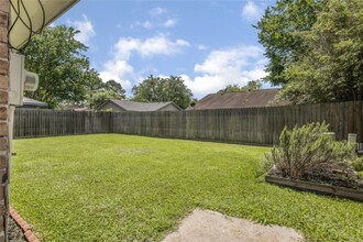 5414 Fawn Trail Ln in Humble, TX - Building Photo - Building Photo