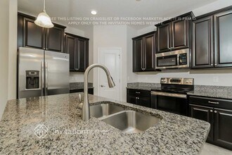 28432 Pleasant Bay Lp in Zephyrhills, FL - Building Photo - Building Photo