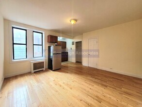 585 W 204th St in New York, NY - Foto de edificio - Building Photo
