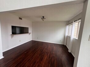 306 Out Yonder in Horseshoe Bay, TX - Building Photo - Building Photo