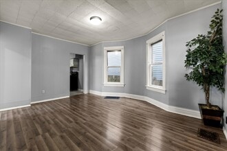 316 N Hickory St in Joliet, IL - Building Photo - Building Photo