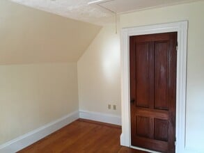 953 Main St, Unit 2 in Malden, MA - Building Photo - Building Photo