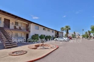 231 E 2nd Ave in Mesa, AZ - Building Photo