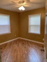 1117 Hoelewyn Dr in Angleton, TX - Building Photo - Building Photo