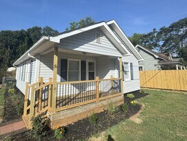 204 Cannon Ave in Greer, SC - Building Photo