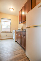 7717 N Sheridan Rd, Unit #3R in Chicago, IL - Building Photo