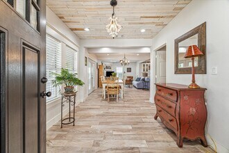 529 Fugate St in Houston, TX - Foto de edificio - Building Photo