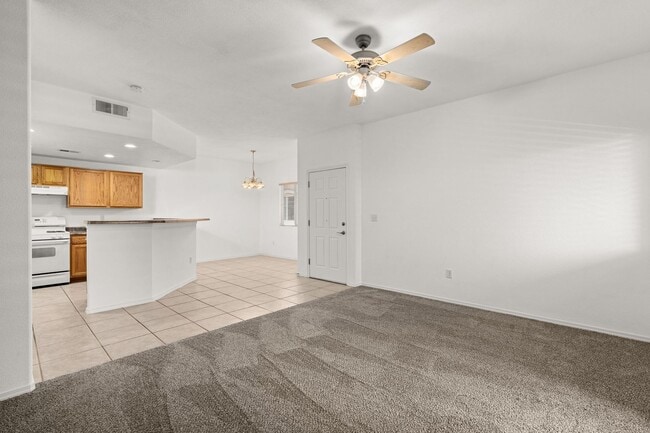 property at 6800 Vista del Norte Rd NE