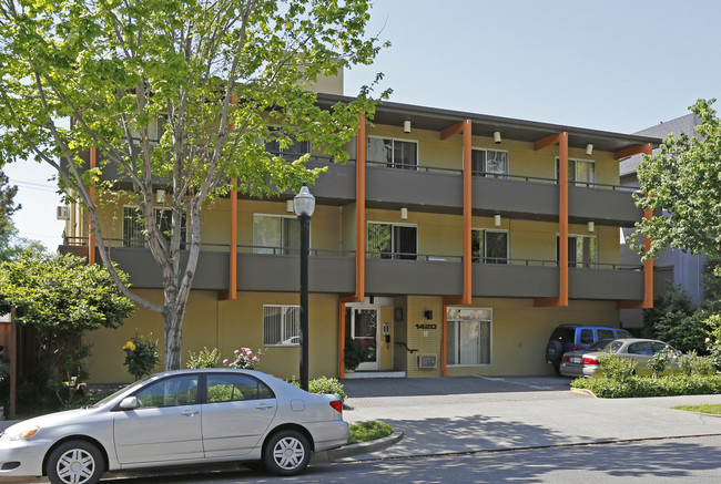 Statesman in Sacramento, CA - Foto de edificio - Building Photo