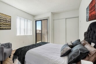 Foothill in Sylmar, CA - Building Photo - Building Photo