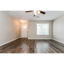 4247 Chestnut Lake Ave in Stonecrest, GA - Building Photo - Building Photo