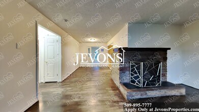 3571 E B St in Tacoma, WA - Building Photo - Building Photo