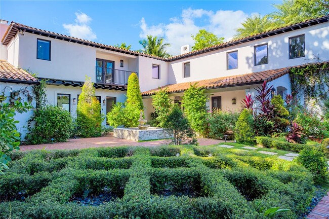 property at 5328 N Bay Rd