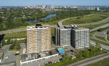 Riverside Towers in Ottawa, ON - Building Photo - Building Photo