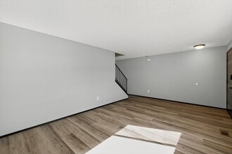 912 Algona Blvd N in Algona, WA - Building Photo - Building Photo