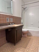 81-05 149th Ave-Unit -1Fl+Basement in Queens, NY - Foto de edificio - Building Photo