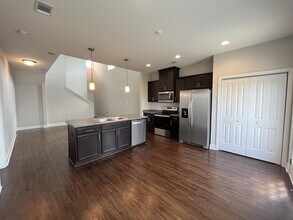200 Gambrel Rd in Hinesville, GA - Building Photo - Building Photo