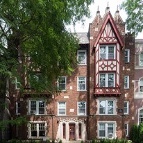 2127 N Dayton St, Unit 204 in Chicago, IL - Building Photo
