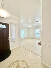 9226 Angelas Meadow Ln in Houston, TX - Building Photo - Building Photo