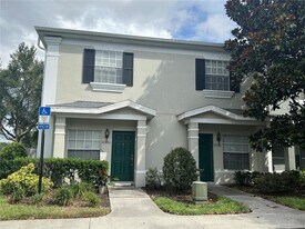 10962 Savannah Wood Ct in Orlando, FL - Building Photo