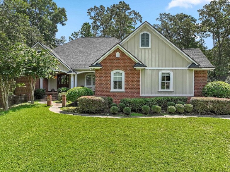 8881 Winged Foot Dr in Tallahassee, FL - Building Photo