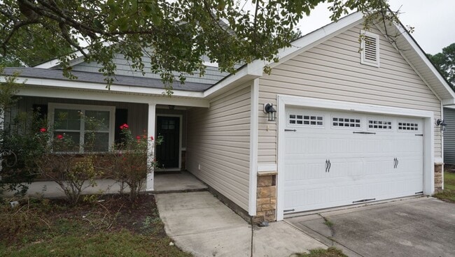 412 Ridgeway Dr in Sneads Ferry, NC - Building Photo - Building Photo