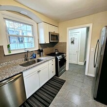184 Canton St in Providence, RI - Building Photo - Building Photo