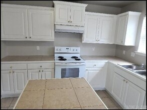 451 Wisteria Dr in Bauxite, AR - Building Photo - Building Photo