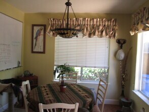 2978 Rockview Pl in San Luis Obispo, CA - Building Photo - Building Photo