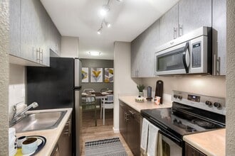 Karbon in Renton, WA - Building Photo - Building Photo