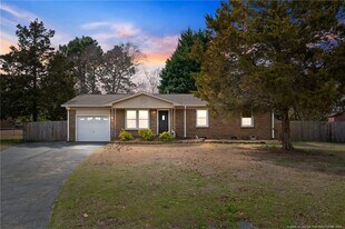 707 Zircon Ct in Fayetteville, NC - Building Photo