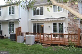 88 Highpoint Dr in Berwyn, PA - Building Photo - Building Photo