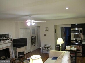 1209 Spruce St in Philadelphia, PA - Building Photo - Building Photo