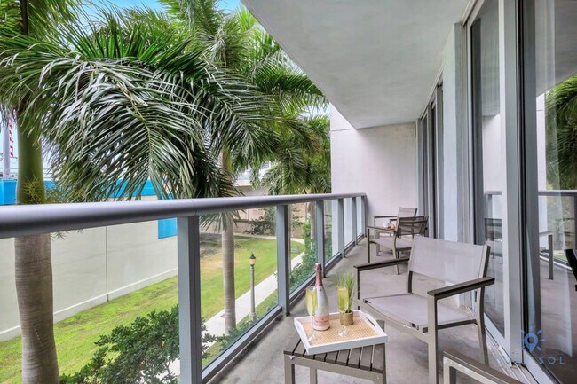 2602 E Hallandale Beach Blvd
