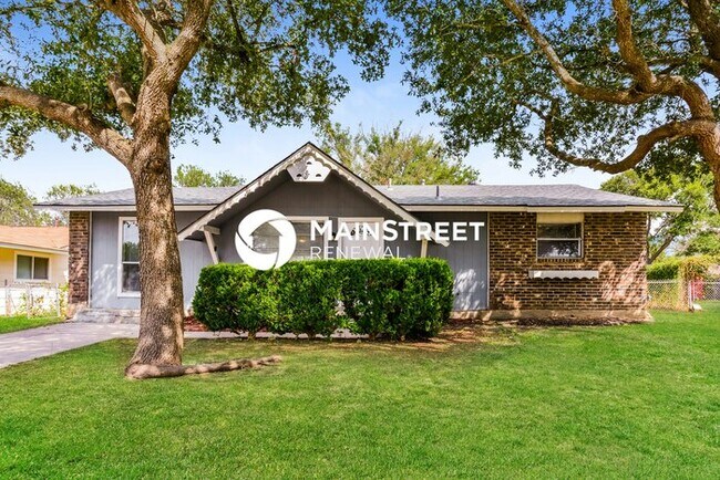 property at 8210 Glen Fox