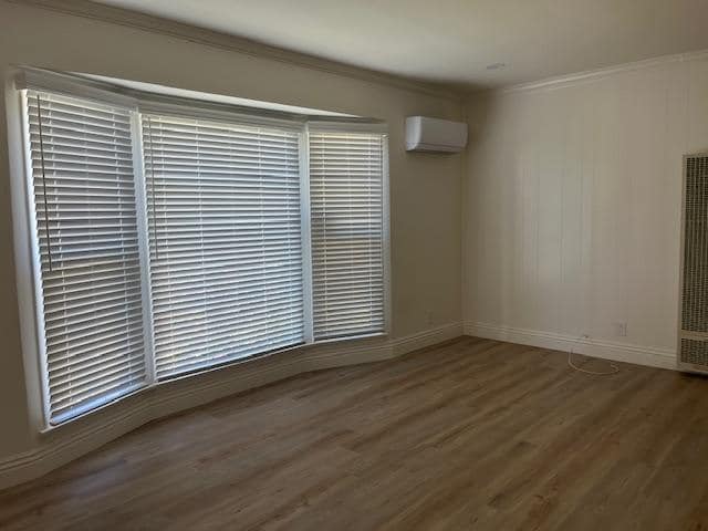 3370 Barham Blvd, Unit Barham