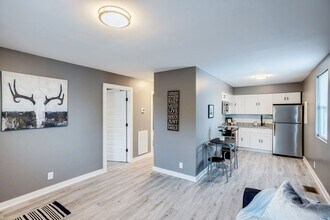 2160 Rock City St in Nashville, TN - Building Photo - Building Photo