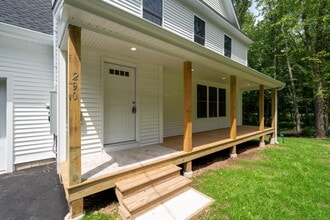 290 Parker St in Manchester, CT - Building Photo - Building Photo