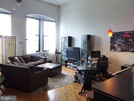 200 Lincoln Ave in Phoenixville, PA - Building Photo