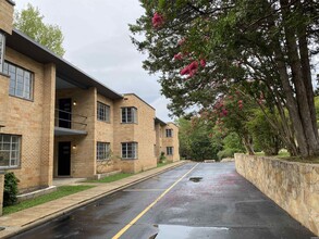 1007 Park Ave in Hot Springs National Park, AR - Building Photo - Building Photo