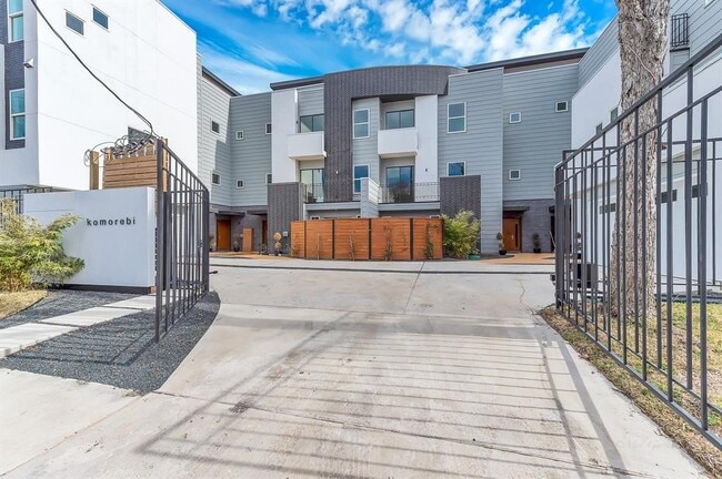 property at 4117 Chartres St
